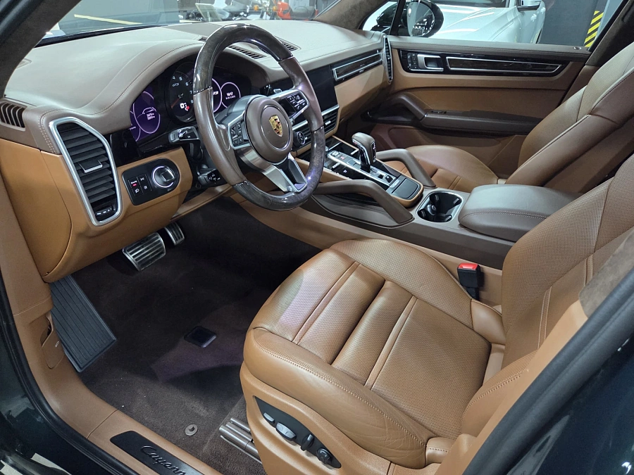 Porsche Cayenne, 2022г., полный привод, автомат