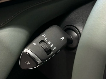 Changan Lamore, 2023г, передний привод, робот