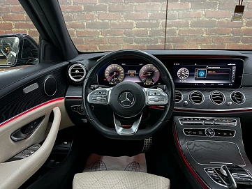 Mercedes-Benz E-Класс, 2019г, полный привод, автомат