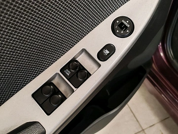 Hyundai Solaris, 2011г., передний привод, механика