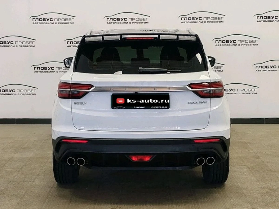 Geely Coolray, 2022г., передний привод, робот