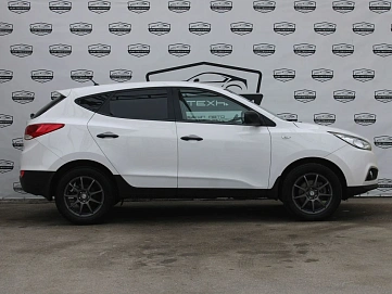 Hyundai ix35, 2013г, передний привод, механика