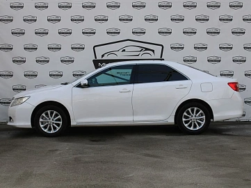 Toyota Camry, 2013г, передний привод, автомат