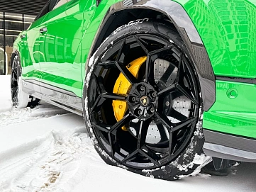Lamborghini Urus, 2023г, полный привод, автомат