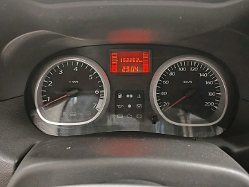 Renault Duster, 2012г, полный привод, механика