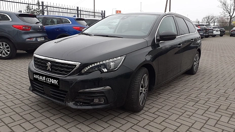 Peugeot 308, 2020г, передний привод, автомат