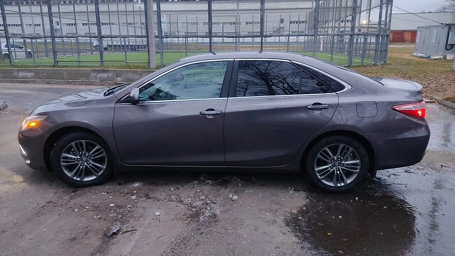 Toyota Camry, 2016г., передний привод, автомат