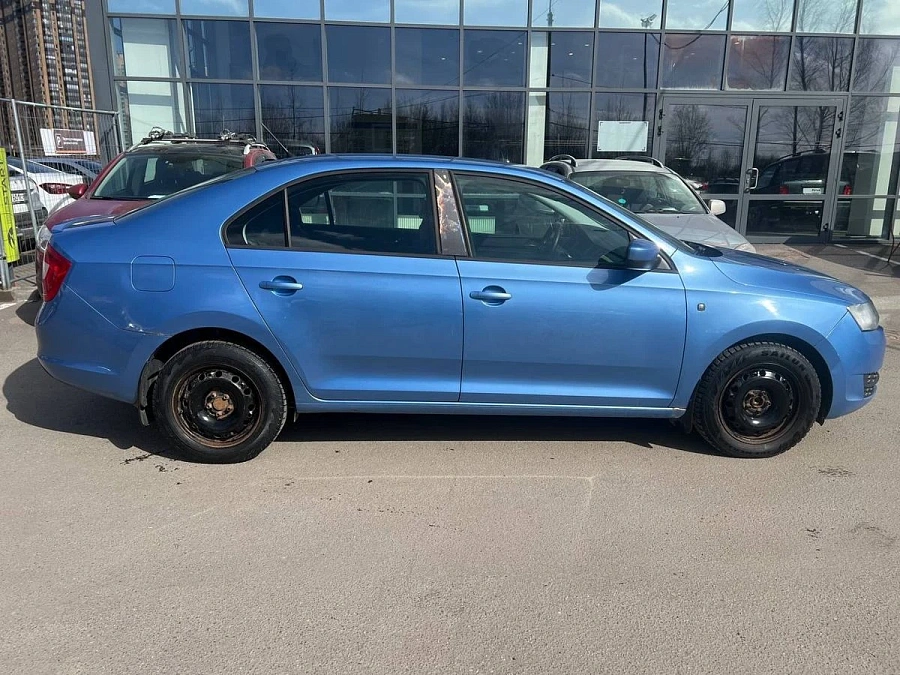 Skoda Rapid, 2014г., передний привод, робот