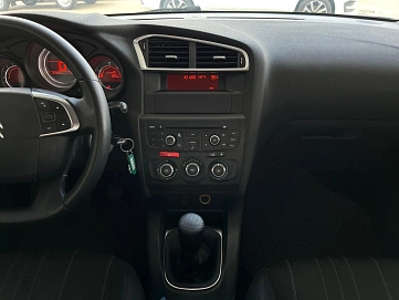 Citroen C4, 2012г, передний привод, механика