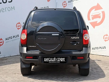 Chevrolet Niva, 2017г, полный привод, механика