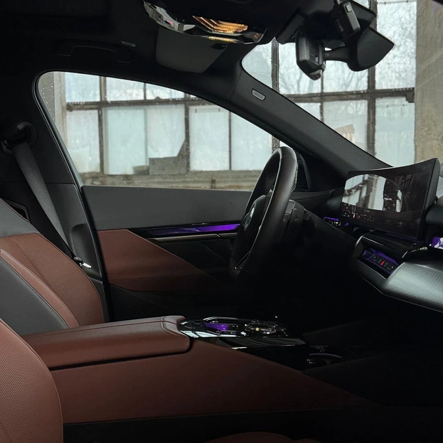 BMW 5 серии, 2025г., полный привод, автомат