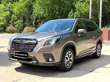 Subaru Forester, 2022г, полный привод, вариатор