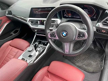 BMW 3 серии, 2022г, полный привод, автомат