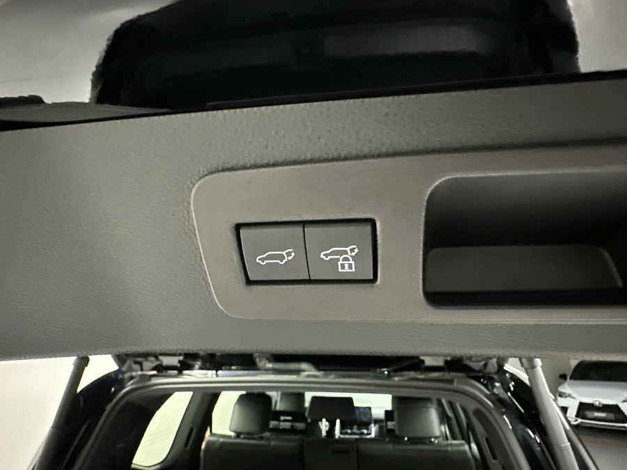 Toyota Land Cruiser, 2024г., полный привод, автомат