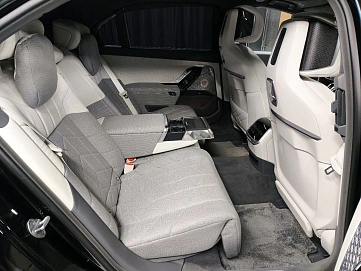 BMW , 2024г., полный привод, автомат