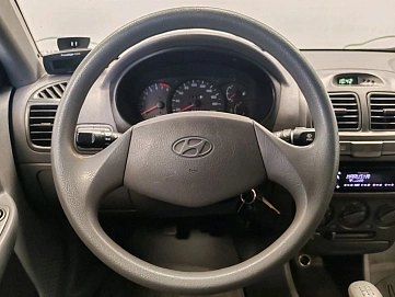 Hyundai Accent, 2006г., передний привод, механика
