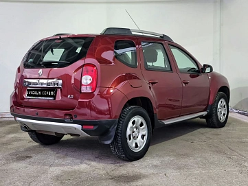 Renault Duster, 2014г, передний привод, автомат