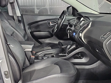 Hyundai ix35, 2014г, передний привод, автомат