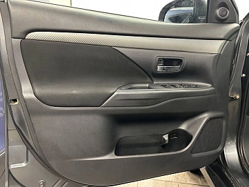 Mitsubishi Outlander, 2013г, полный привод, вариатор