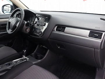 Mitsubishi Outlander, 2013г, полный привод, вариатор