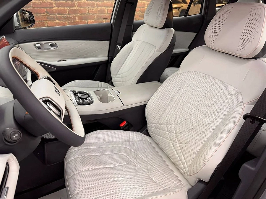 Geely Galaxy Starship 7, 2025г., передний привод, автомат