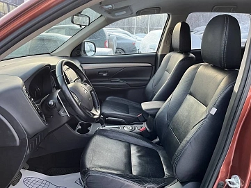 Mitsubishi Outlander, 2012г, полный привод, вариатор