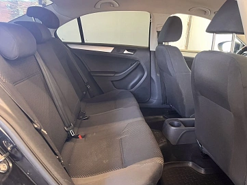 Volkswagen Jetta, 2012г., передний привод, механика