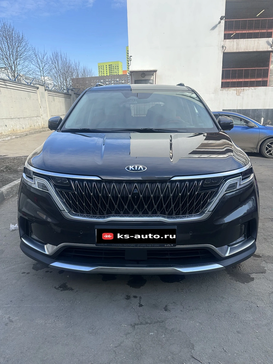 Kia Carnival, 2021г., передний привод, автомат