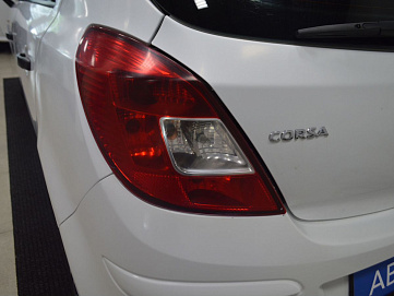 Opel Corsa, 2009г, передний привод, механика