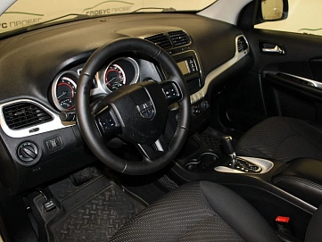 Dodge Journey, 2011г, передний привод, автомат