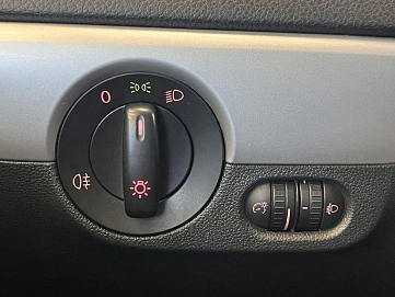 Volkswagen Jetta, 2012г., передний привод, механика