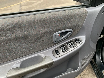 Hyundai Accent, 2005г, передний привод, механика