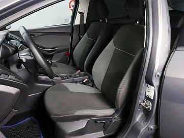 Ford Focus, 2013г, передний привод, механика