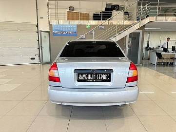 Hyundai Accent, 2006г, передний привод, механика