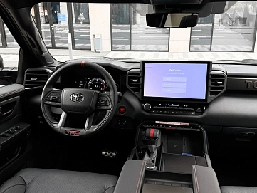 Toyota Sequoia, 2025г, полный привод, автомат