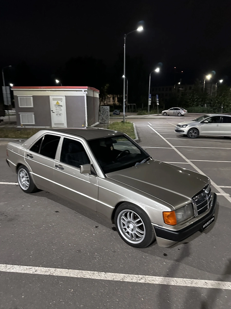 Mercedes-Benz 190 (W201), 1989г., задний привод, автомат