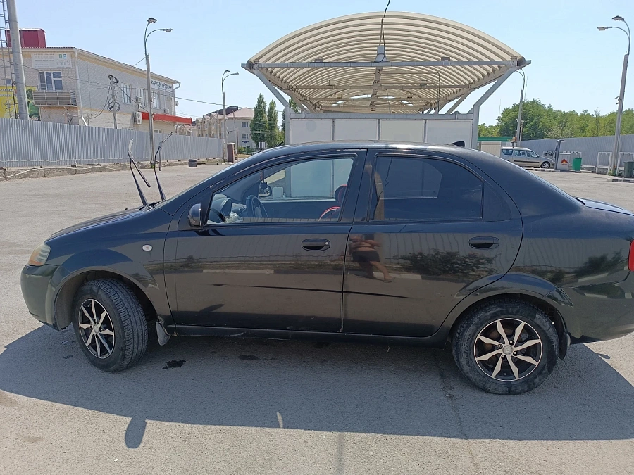 Chevrolet Aveo, 2006г., передний привод, механика