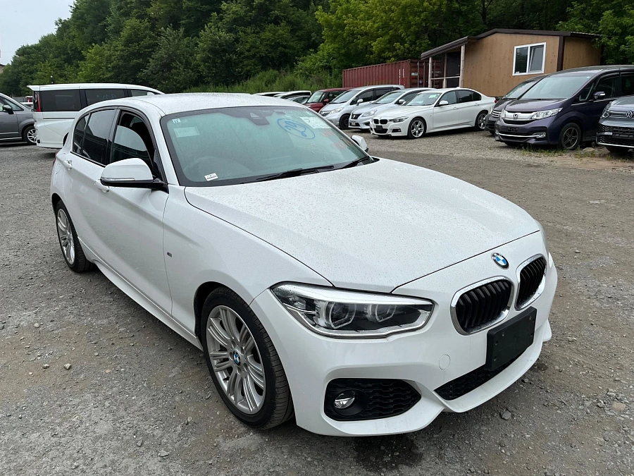 BMW 1 серии, 2017г., задний привод, автомат