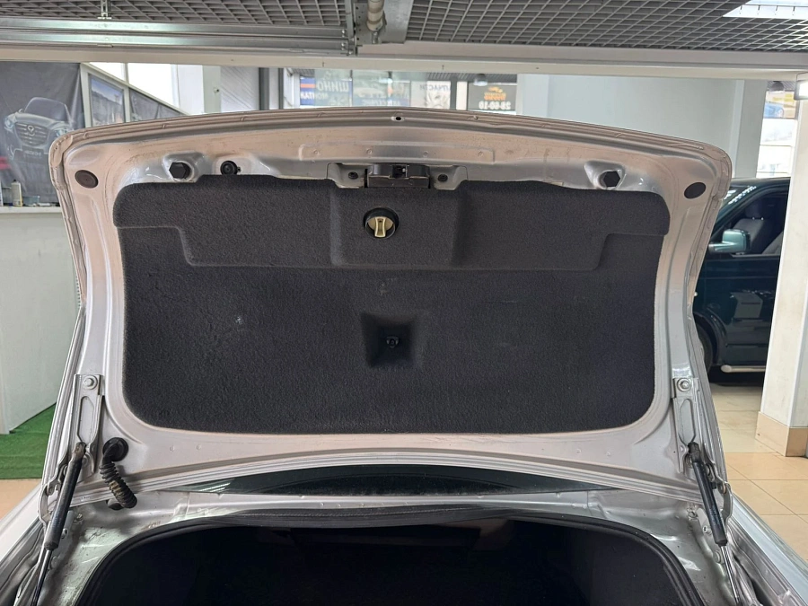 Opel Astra, 2011г., передний привод, механика