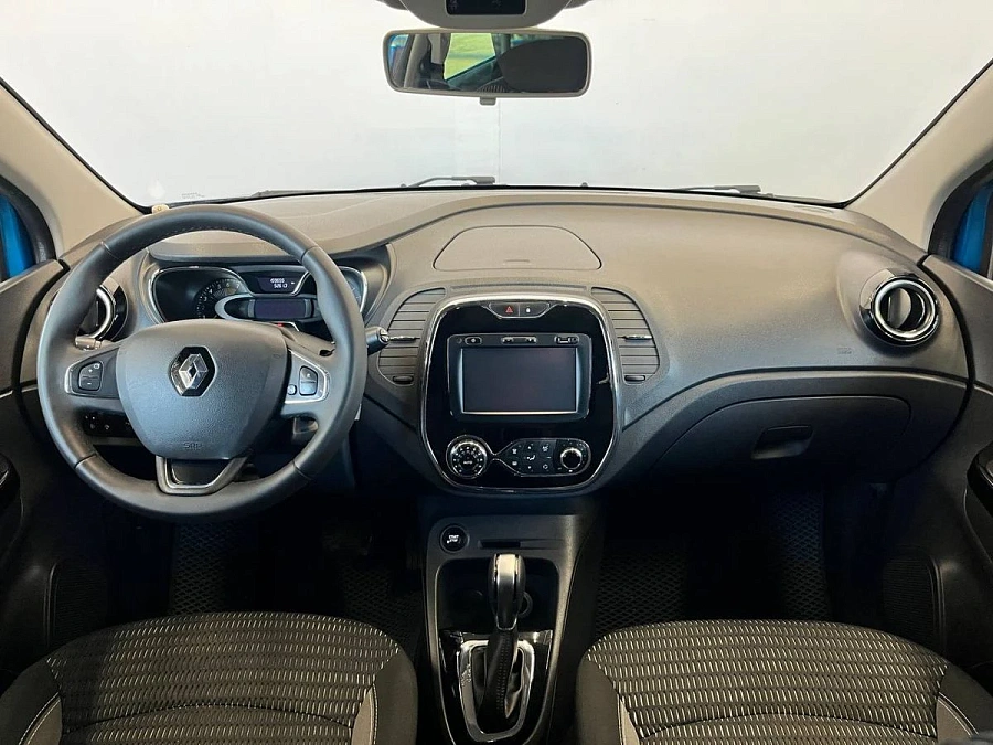 Renault Kaptur, 2016г., полный привод, автомат