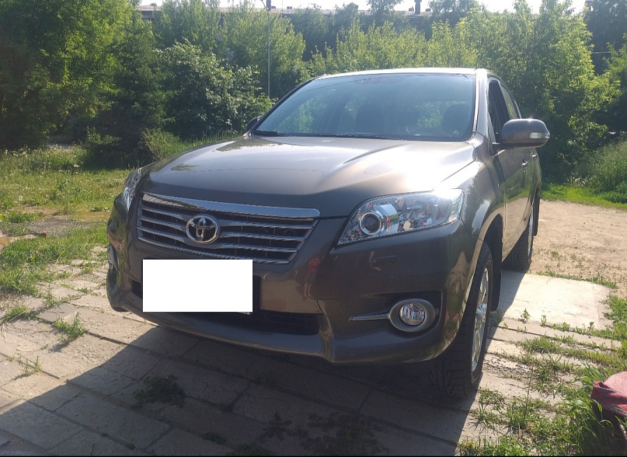 Toyota RAV4, 2012г., полный привод, механика