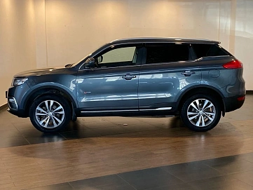 Geely Atlas, 2019г, передний привод, автомат