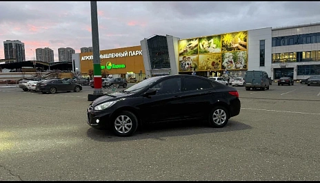 Hyundai Solaris, 2012г, передний привод, автомат