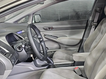 Honda Civic, 2008г, передний привод, механика
