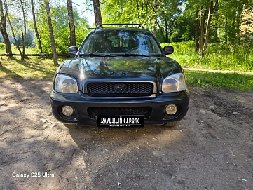 Hyundai Santa Fe, 2004г, передний привод, автомат