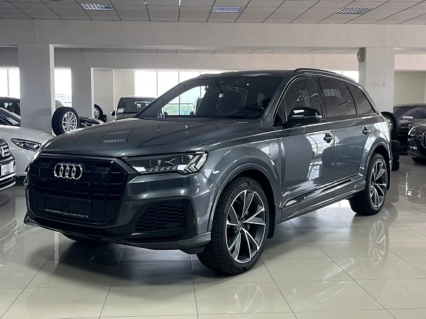 Audi Q7, 2019г., полный привод, автомат