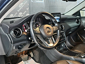 Mercedes-Benz , 2019г., передний привод, робот