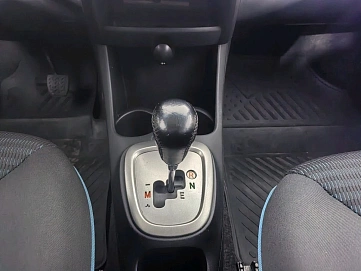 Peugeot 107, 2012г, передний привод, робот