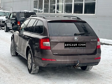 Skoda Octavia, 2015г, передний привод, механика