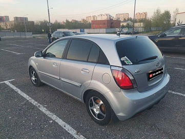 Kia Rio, 2010г., передний привод, автомат